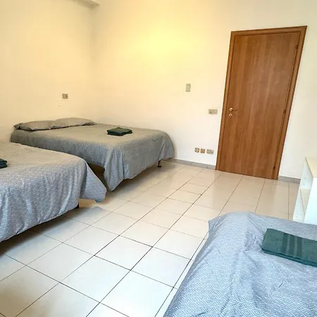 Pensión Residenza Al Porto Livorno